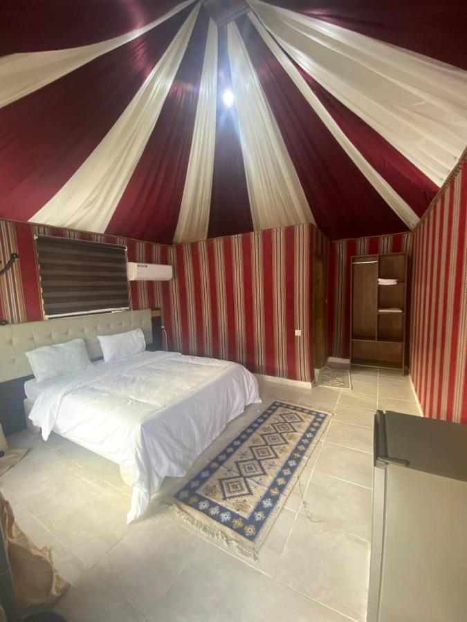 Omar Ali Luxury Camp Wadi Rum Exterior foto