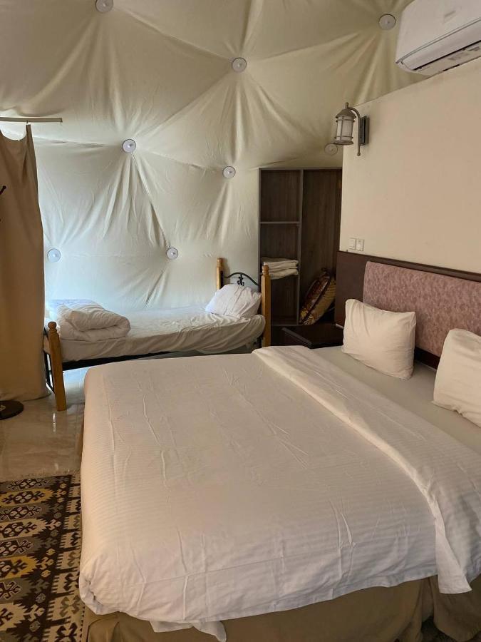 Omar Ali Luxury Camp Wadi Rum Exterior foto